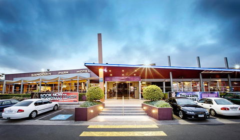 Sandown Park Hotel Noble Park - Kingaroy Accommodation 0