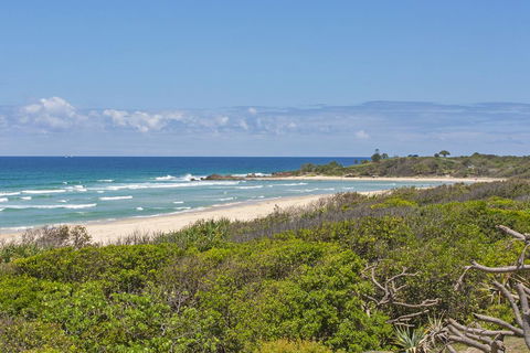 Sandpiper Beach Front House - Kingaroy Accommodation 2