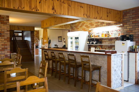 Scone Motor Inn & Apartments - Kingaroy Accommodation 3