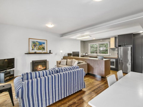 SEA CORNER - Anglesea - Kingaroy Accommodation 2
