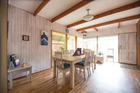 Sea J's, Brighton - Kingaroy Accommodation 2