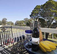 Seaclusion on Toorbul - Kingaroy Accommodation