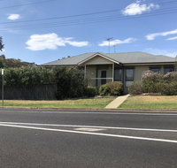 Seagrape Cottage - Kingaroy Accommodation