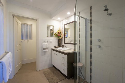 Searenity Holiday Accommodation - Kingaroy Accommodation 1