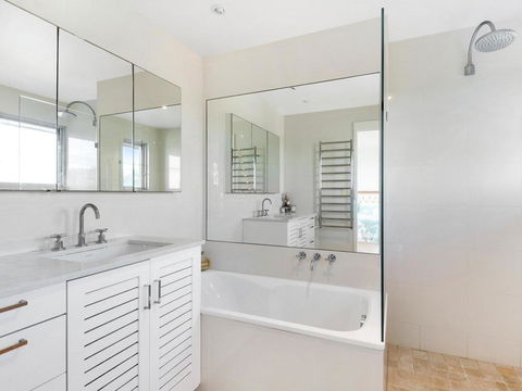Seascape - Kingaroy Accommodation 2