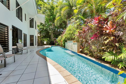 Seascape Luxury Beachfront House - Kingaroy Accommodation 3