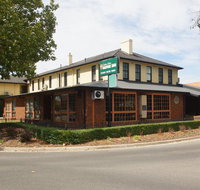 Seaton Arms Motor Inn - Kingaroy Accommodation