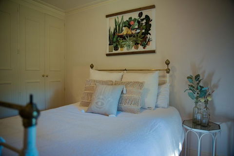 Secluded Homestead Amongst The Trees - Kingaroy Accommodation 2