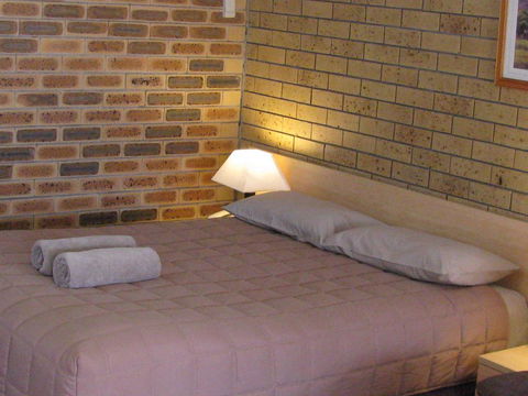 Settlers Motor Inn - Kingaroy Accommodation 2