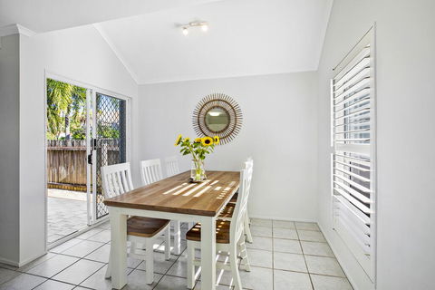 Seychelles - Kingaroy Accommodation 3
