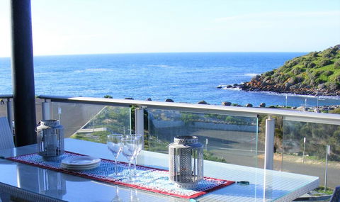 Shearwaters Apartment, Ocean Views - Kingaroy Accommodation 0