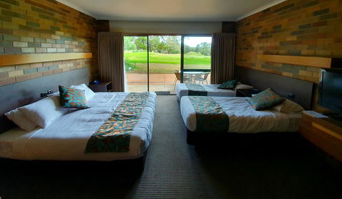 Shepparton Golf Motel - Kingaroy Accommodation 2