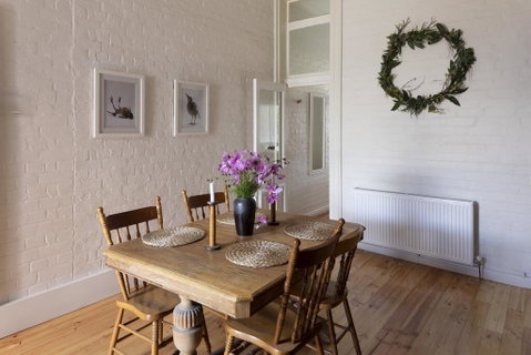 Shop House - Kingaroy Accommodation 2