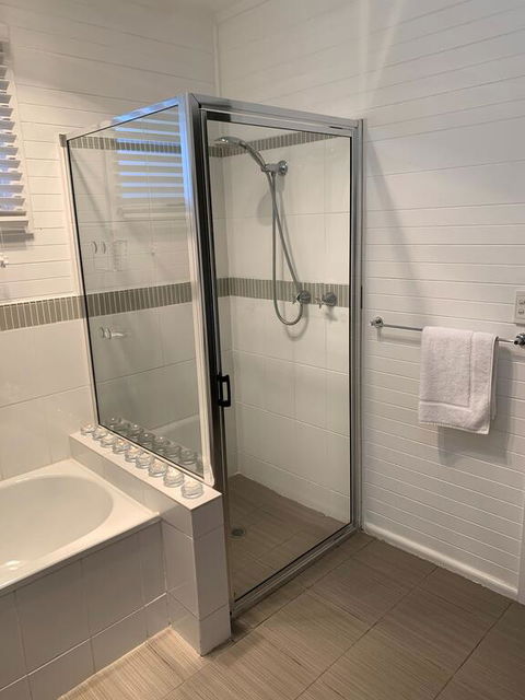 Short Stays Gippsland (Newborough) - Kingaroy Accommodation 2