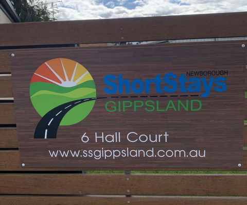 Short Stays Gippsland (Newborough) - Kingaroy Accommodation 1