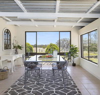 Silky Oak Cottage - cosy with country views - Kingaroy Accommodation