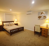 Silver House - Melbourne Airport Accommodation - Kingaroy Accommodation
