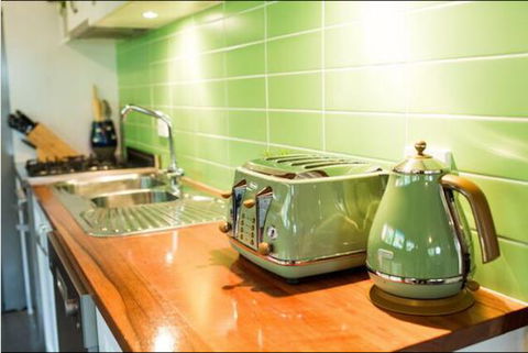 Sinnamons Cottage - Kingaroy Accommodation 2