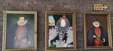 Sir Francis Drake - Kingaroy Accommodation 1