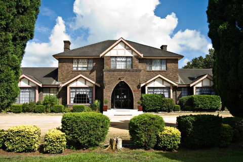 Sir Francis Drake - Kingaroy Accommodation 0