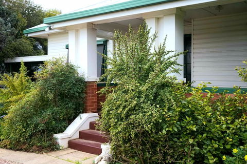 Skymirror Cottage - Kingaroy Accommodation 0