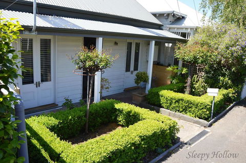Sleepy Hollow - Kingaroy Accommodation 0