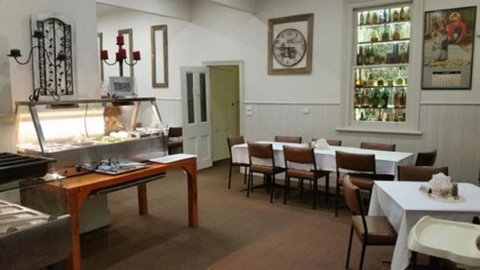 Snake Valley Hotel - Kingaroy Accommodation 0