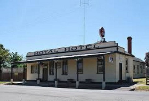Snake Valley Hotel - Kingaroy Accommodation 2