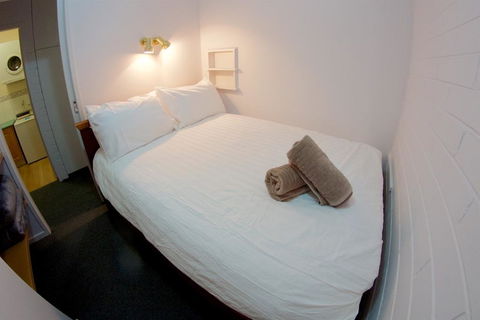 Snow Ski Apartments 25 - Kingaroy Accommodation 3