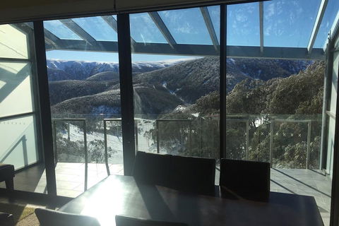 Snow Ski Apartments 32 - Kingaroy Accommodation 0