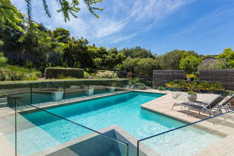 Sophisticated Contemporary Coastal Living With Sweeping Views In Cape Schanck - Kingaroy Accommodation 0