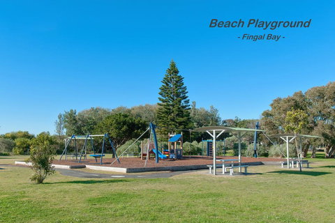 Sounds Of Sunshine 1 Upstairs Half Of House - Kingaroy Accommodation 3