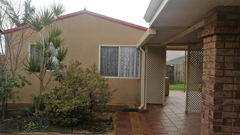 South Lake One Bedroom Villa - Kingaroy Accommodation 2