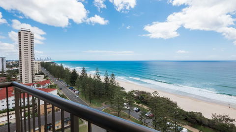 Southern Cross Beachfront Holiday Apartments - Kingaroy Accommodation 0