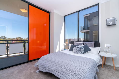 SP246-Brandnew Modern Apt In Penrith With Parking - Kingaroy Accommodation 1