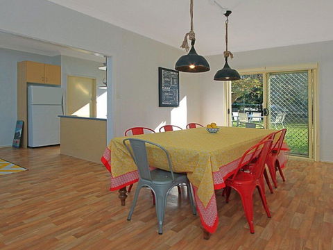 Splash Shack - Stunning Views Of Jervis Bay - Kingaroy Accommodation 3