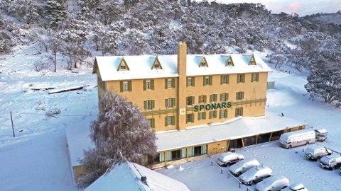 Sponars Chalet - Kingaroy Accommodation 0