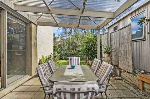 Spring Central 2-39 - Kingaroy Accommodation 2
