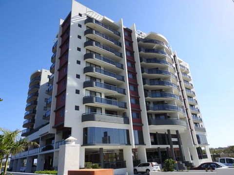 Springwood Tower Apartment Hotel - Kingaroy Accommodation 0