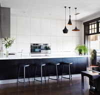 St Kilda Beachfront Penthouse - Kingaroy Accommodation