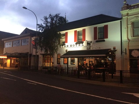 Star Bar Cafe & Hotel - Kingaroy Accommodation 1