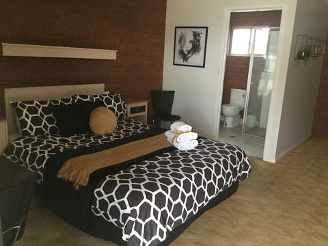 Star Hotel/Motel - Kingaroy Accommodation 3