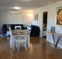 Starline Alpacas Farmstay Resort - Kingaroy Accommodation