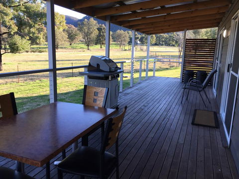Starline Alpacas Farmstay Resort - Kingaroy Accommodation 1