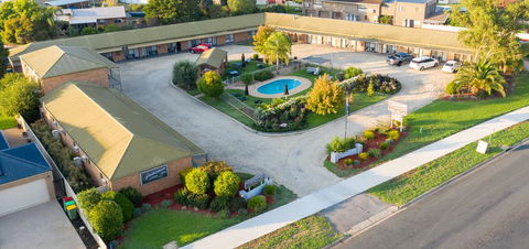 Statesman Motor Inn - Kingaroy Accommodation 3