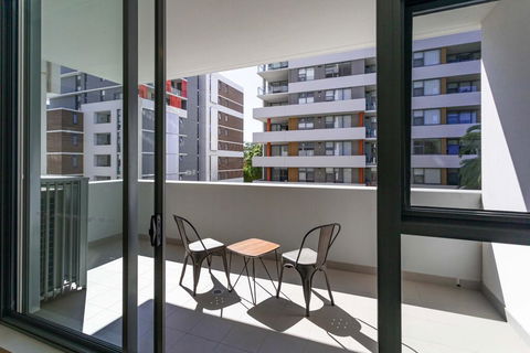 STAY&CO Macquarie Park University - Kingaroy Accommodation 3