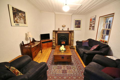 Stonewall Cottage - Kingaroy Accommodation 2
