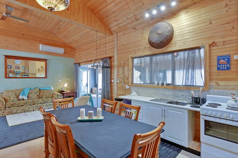 Stony Rise Cottage B&B - Kingaroy Accommodation 3