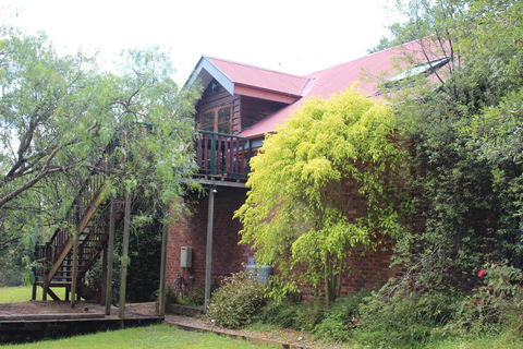 Storey Grange - Kingaroy Accommodation 2