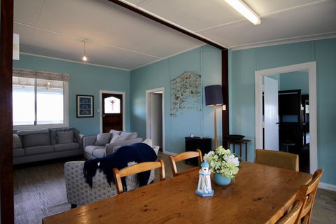 Storm Bay View - Kingaroy Accommodation 3